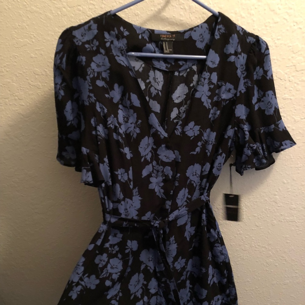 Forever21 Floral Short Romper